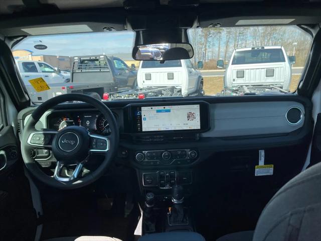 2026 Jeep Wrangler 4-Door Sahara 4x4
