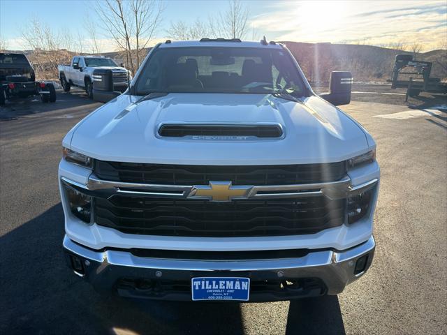 2025 Chevrolet Silverado 3500HD 4WD Crew Cab Long Bed LT 2025 Chevrolet Silverado 3500HD 4WD Crew Cab Long Bed LT