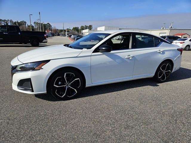 2024 Nissan Altima SR FWD 2024 Nissan Altima SR FWD