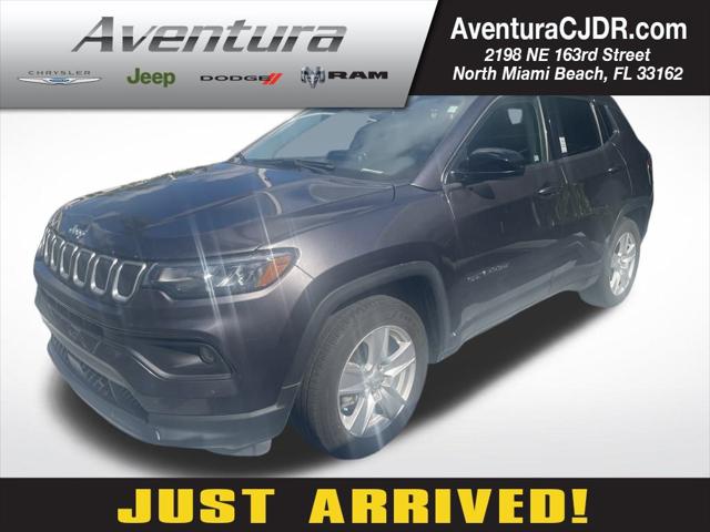 2022 Jeep Compass Latitude FWD