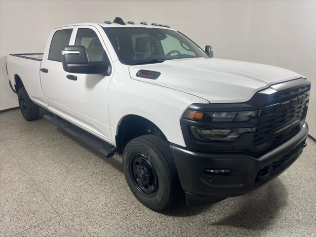 2026 RAM Ram 2500 RAM 2500 TRADESMAN CREW CAB 4X4 8 BOX