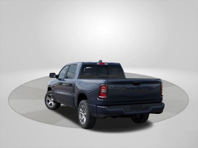 2026 RAM Ram 1500 RAM 1500 EXPRESS CREW CAB 4X2 57 BOX