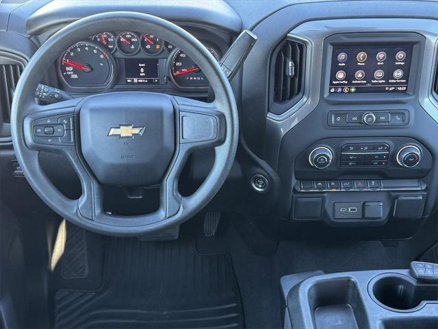 2024 Chevrolet Silverado 1500 4WD Crew Cab Short Bed Custom