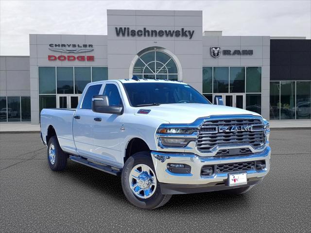 2026 RAM Ram 2500 RAM 2500 TRADESMAN CREW CAB 4X4 8 BOX
