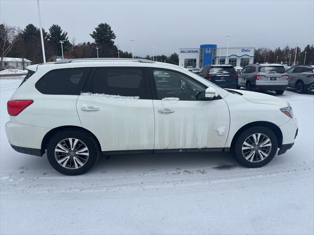 2019 Nissan Pathfinder SL