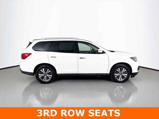 2019 Nissan Pathfinder SL