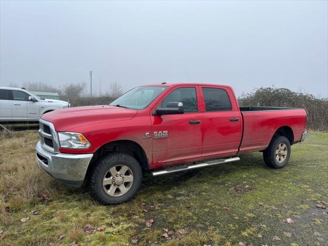 2018 RAM 3500 Tradesman Crew Cab 4x4 8 Box