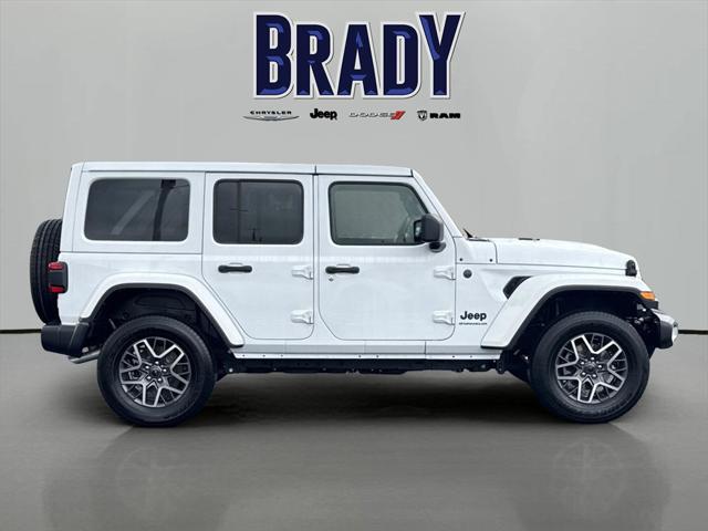 2025 Jeep Wrangler 4-Door Sahara 4x4
