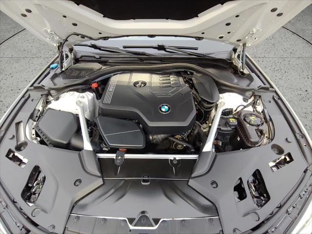 2022 BMW 530 i xDrive