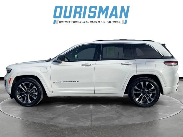 2022 Jeep Grand Cherokee 4xe Overland 4x4 2022 Jeep Grand Cherokee 4xe Overland 4x4
