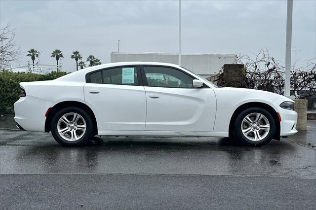 2022 Dodge Charger SXT RWD