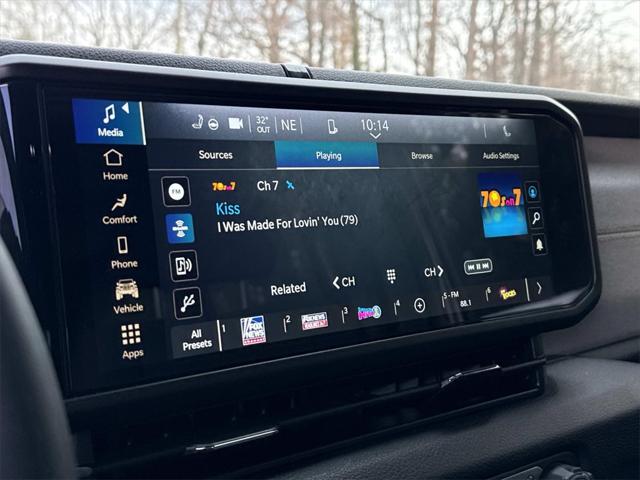 2025 Jeep Wrangler 4-Door Willys 4x4