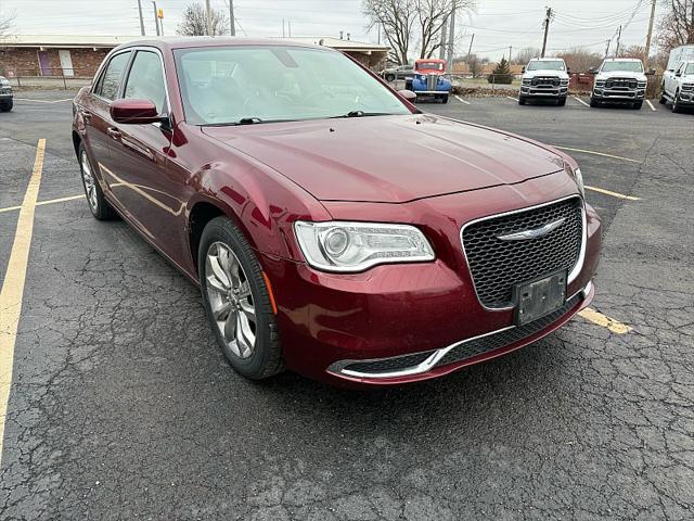 2017 Chrysler 300 Limited AWD 2017 Chrysler 300 Limited AWD