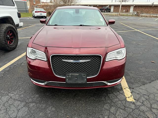 2017 Chrysler 300 Limited AWD 2017 Chrysler 300 Limited AWD
