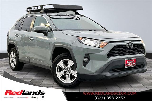 2020 Toyota RAV4 XLE