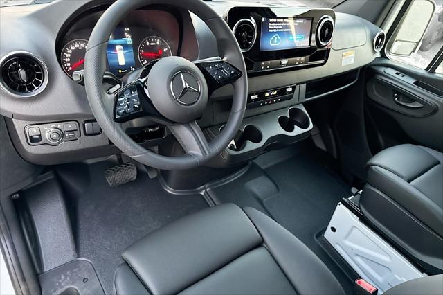 2026 Mercedes-Benz Sprinter 2500 Standard Roof 4-Cyl Diesel HO