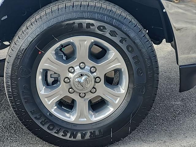 2026 Ram 3500 Big Horn Crew Cab 4x4 6'4" Box