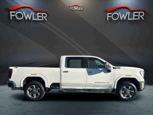 2026 GMC Sierra 2500HD Crew Cab, Standard Bed, SLT, 4WD