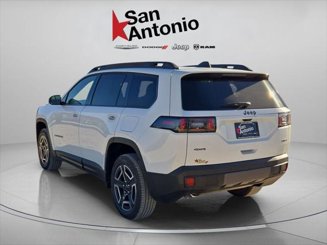 2026 Jeep Cherokee Laredo 4x4