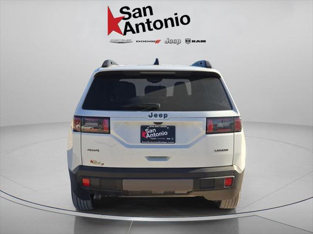 2026 Jeep Cherokee Laredo 4x4