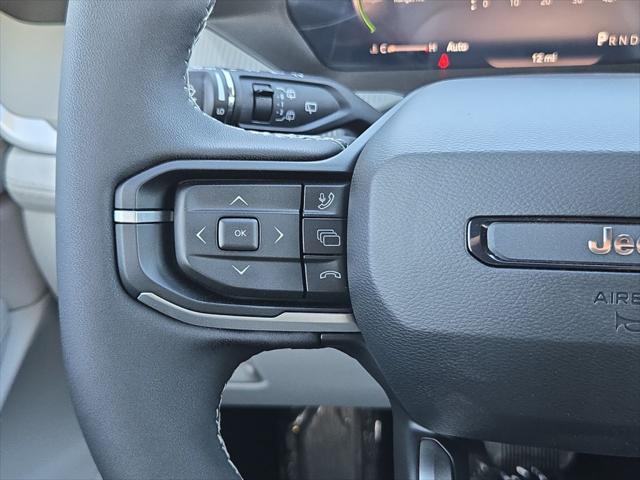 2026 Jeep Cherokee Laredo 4x4