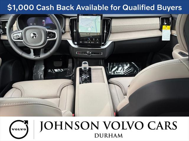 2026 Volvo XC90 Ultra, B6 AWD Gas (mild hybrid), Gasoline, Bright, 7 Seats