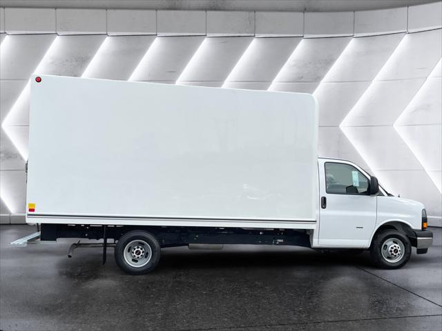 2026 GMC Savana Cutaway Work Van
