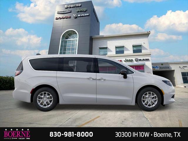 2026 Chrysler Voyager LX