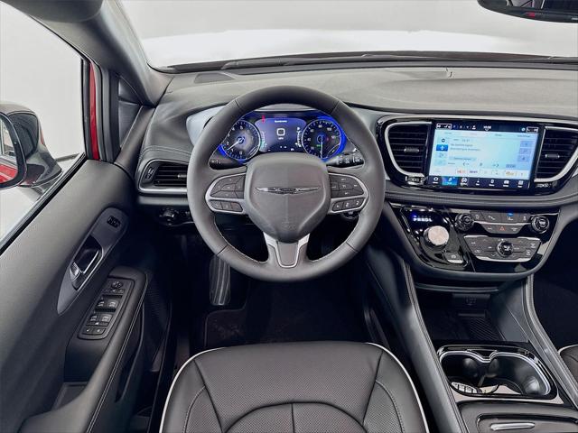 2026 Chrysler Pacifica Limited AWD