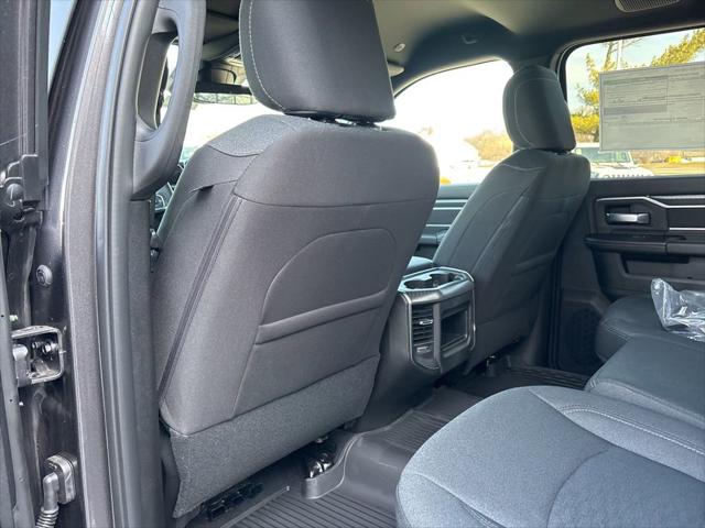 2026 Ram 2500 Big Horn Crew Cab 4x4 64 Box