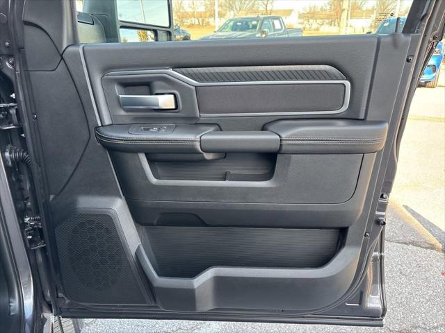 2026 Ram 2500 Big Horn Crew Cab 4x4 64 Box