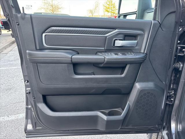 2026 Ram 2500 Big Horn Crew Cab 4x4 64 Box