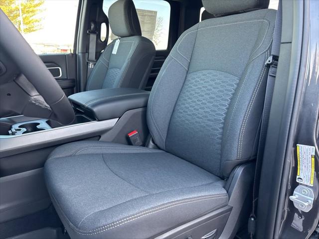 2026 Ram 2500 Big Horn Crew Cab 4x4 64 Box