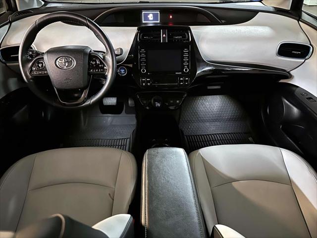 2021 Toyota Prius XLE AWD-e [16]