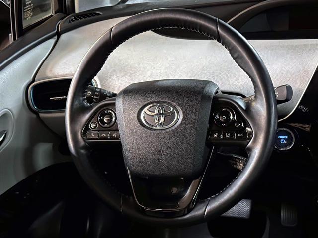 2021 Toyota Prius XLE AWD-e [17]