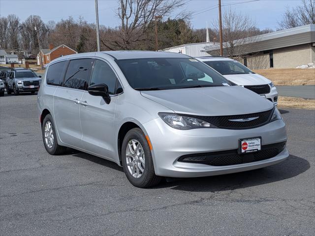2026 Chrysler Voyager VOYAGER LX