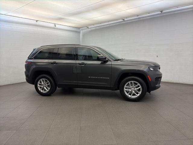 2026 Jeep Grand Cherokee GRAND CHEROKEE LAREDO X 4X2