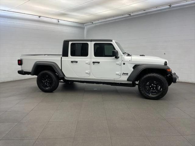 2026 Jeep Gladiator GLADIATOR SPORT 4X4 2026 Jeep Gladiator GLADIATOR SPORT 4X4