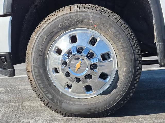 2026 Chevrolet Silverado 3500HD Crew Cab, Long Bed, High Country Dual Rear Wheel, RWD