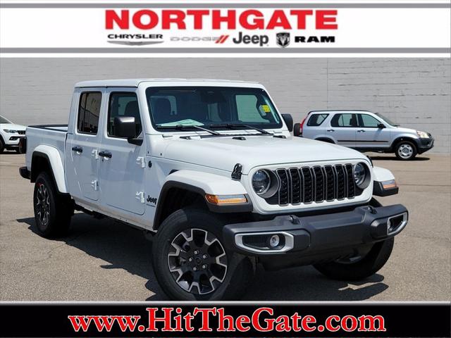 2026 Jeep Gladiator GLADIATOR SAHARA 4X4