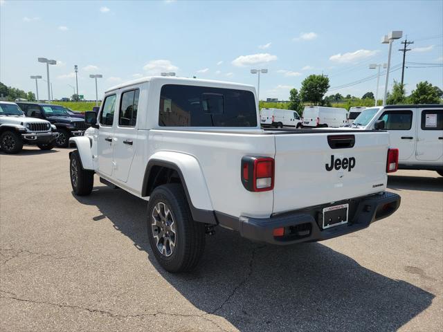 2026 Jeep Gladiator GLADIATOR SAHARA 4X4
