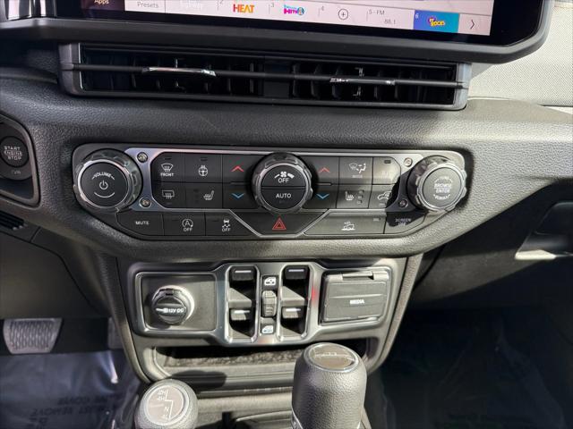 2026 Jeep Gladiator Sport S