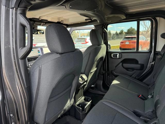 2026 Jeep Gladiator Sport S