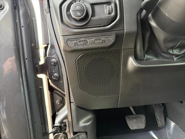 2026 Jeep Gladiator Sport S