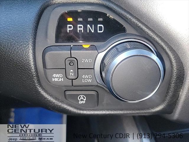 2026 Ram 1500 Express Crew Cab 4x4 5'7" Box
