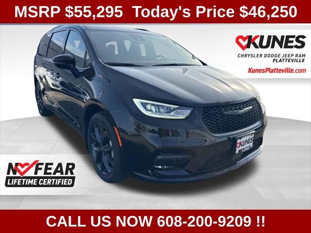 2026 Chrysler Pacifica PACIFICA SELECT AWD