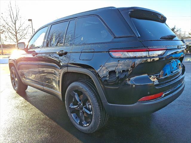 2025 Jeep Grand Cherokee GRAND CHEROKEE LIMITED 4X4 2025 Jeep Grand Cherokee GRAND CHEROKEE LIMITED 4X4