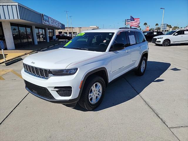 2025 Jeep Grand Cherokee Laredo 4x2