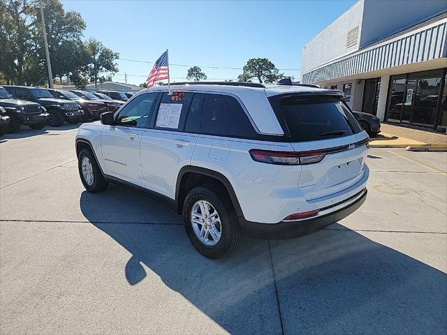 2025 Jeep Grand Cherokee Laredo 4x2