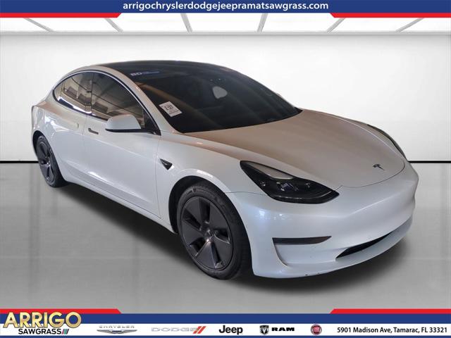 2021 Tesla Model 3 Standard Range Plus Rear-Wheel Drive